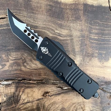 microtech troodon